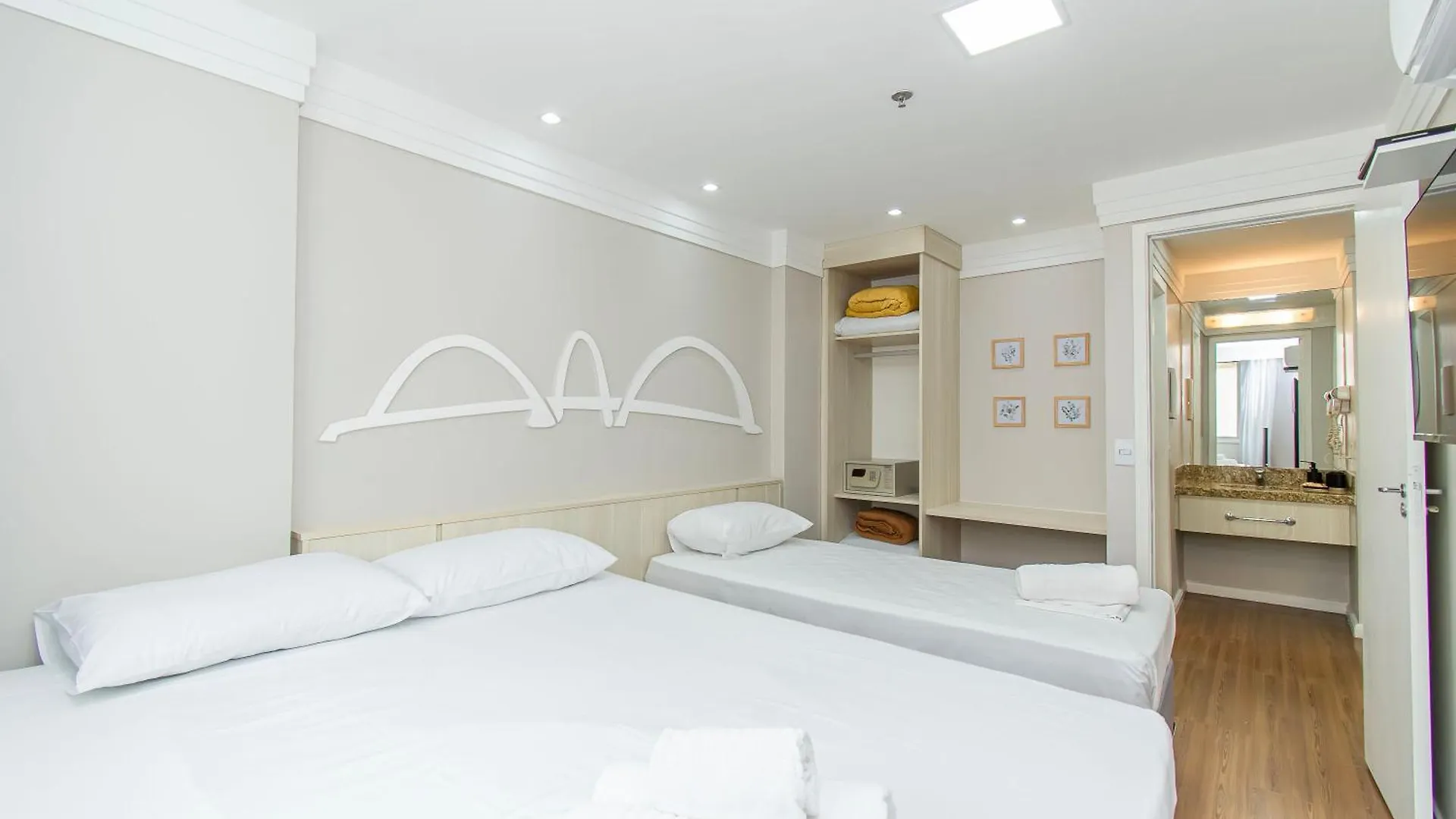 Bsb Stay Torre Flats Particulares - Mercure Lider Shn Brasília 0*,