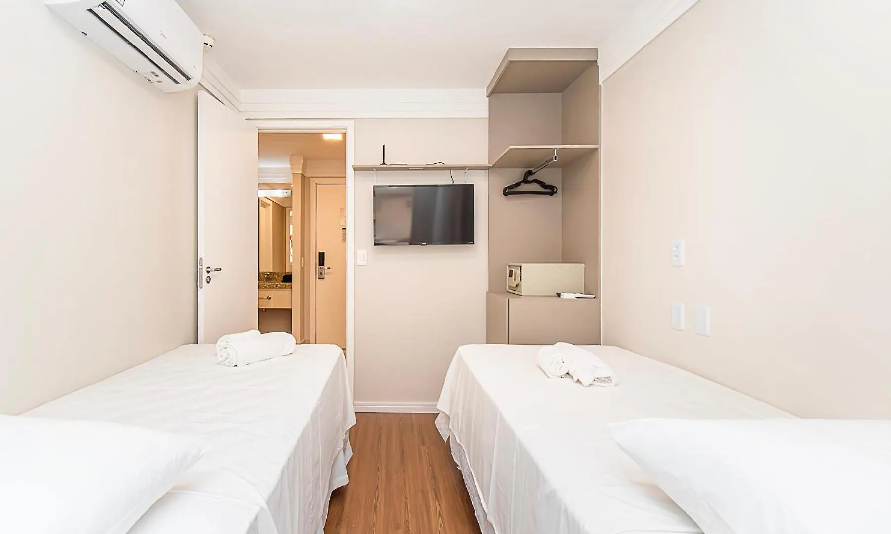 Bsb Stay Torre Flats Particulares - Mercure Lider Shn Brasilia Apartamento